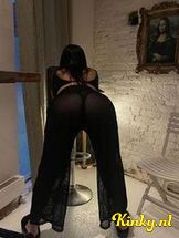 emma-escort-via-kinky-6978f5a1baaf3f00136bf3fb