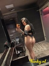 alessia-prive-ontvangst-via-kinky-681dd7b9375bfd0013189e7e