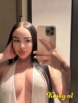 Nayla - Spanish hot and party girl 