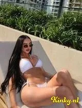 Nayla - Hot young and party girl 