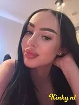 Nayla - Hot young and party girl 