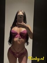 nayla-prive-ontvangst-via-kinky-688ee32643e4b900138760cc