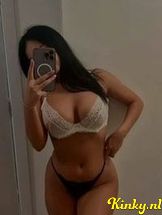 alessia-escort-via-kinky-69202254aef88e0013c9d3f3