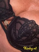 chloe-escort-via-kinky-6835ac76b04b8d00132dc0b0