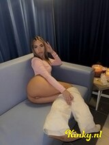 Zoe - PARTY FULL HOT