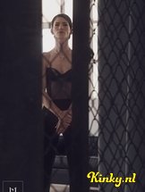 lady-mabella-bdsm-via-kinky-633dea3c16b16100123a3275