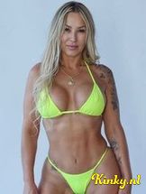 sara-prive-ontvangst-via-kinky-69298bf023480f0013db902f