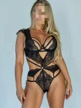 Sara - Hot latina, hot body