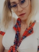 anouk-maze-virtual-sex-via-kinky-66b1b5f592449c00139c1866