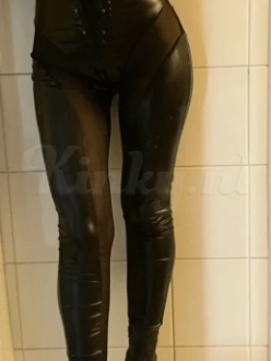 micha-raamprostitutie-via-kinky-666ddb057769e3001a038d06