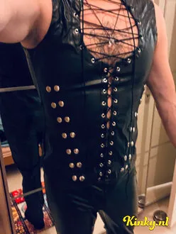 marijn-bdsm-via-kinky-666f59cd16e037001bd5bb1d