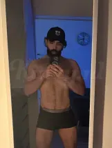 aron-erotische-massage-via-kinky-698a17b461c4ee0013ddb298