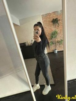 hanne-virtual-sex-via-kinky-6927906e6ef37900143554d5