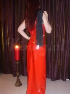 meesteres-samantha-bdsm-via-kinky-5d7d02c8c98d13f79e8253b2