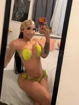 Kendal - 🎀I am the most expensive luxury doll in the window