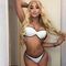 kendal-prive-ontvangst-via-kinky-68bada4d1240cb0013394b22