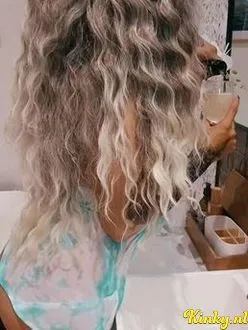 stella-virtual-sex-via-kinky-68e0c2f255988d001330f4ae