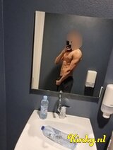 Dyvanchello - XXL Service Only Female or Couples