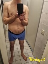 Yassin - Massage met hoge punten AUB alleen vrouwen 