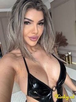 ema-virtual-sex-via-kinky-697c86148e332b00136748db