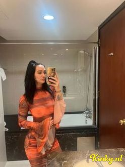 jazmin-escort-via-kinky-69471ab9ac5807001337e9dc