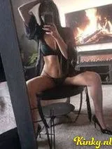 Nicole - Ondeugende Nederlandse dame