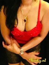 karin-erotische-massage-via-kinky-5cf68a4b58c2b8368864e6ae