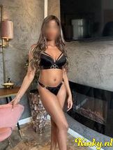 gabi-erotische-massage-via-kinky-6902236f5a625a00138ab3b9