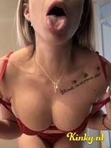 catalina-escort-via-kinky-67484d09e374dd0014719b97