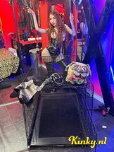 mery-bdsm-via-kinky-6784e5cbff530e001335a0fb