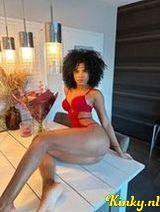 Luna - New in town, tight pussy for you