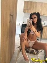 maze-escort-via-kinky-68b908c52db4460014135cb1