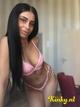 maze-escort-via-kinky-67fa6c5e6f455c0013cfa5d0