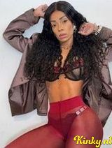 Selena - With me, pleasure is guaranteed 🫣💋😈