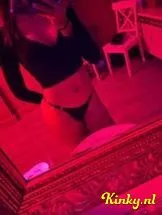 angela-escort-via-kinky-698309468e332b0013674d23