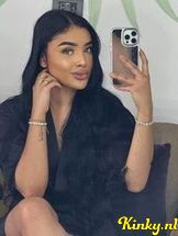 mia-escort-via-kinky-68df2581c6c1e00013daacd0