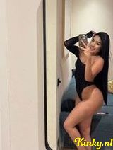 Mia - Sexy party girl call confirmation 100% real