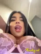 Michelle - Hot girl just arrived in Holland