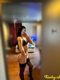 rose-prive-ontvangst-via-kinky-68ef8f964884f30013e8be46