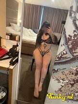 nataly-prive-ontvangst-via-kinky-689b4b76237f7f0013f30755