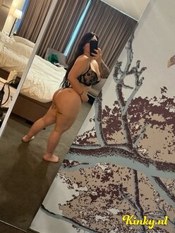 nataly-prive-ontvangst-via-kinky-689b635c1ea34700135d2f4f