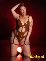 jade-virtual-sex-via-kinky-6929a9f546f3080012ff23a0