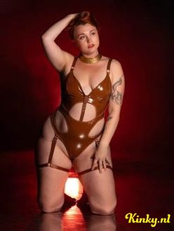 jade-virtual-sex-via-kinky-6929a9f546f3080012ff23a0