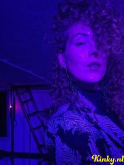 mrs-bodil-bdsm-via-kinky-68d124b3c6c1e00013da99af