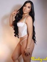 Hilary - Just arrived in Holland, Videocall to see me.