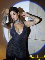 Emma - TattooTHE QUEEN OF SQUIRT massage profesional