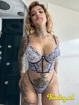 Emma - TattooTHE QUEEN OF SQUIRT