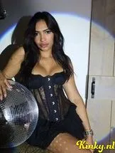 monica-escort-via-kinky-68b8d25d1240cb0013394702