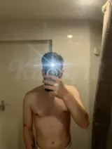 Bram - (NL)Charmante & ondeugende toy boy