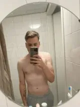 Bram - (100% NL)Erotische massage met meer